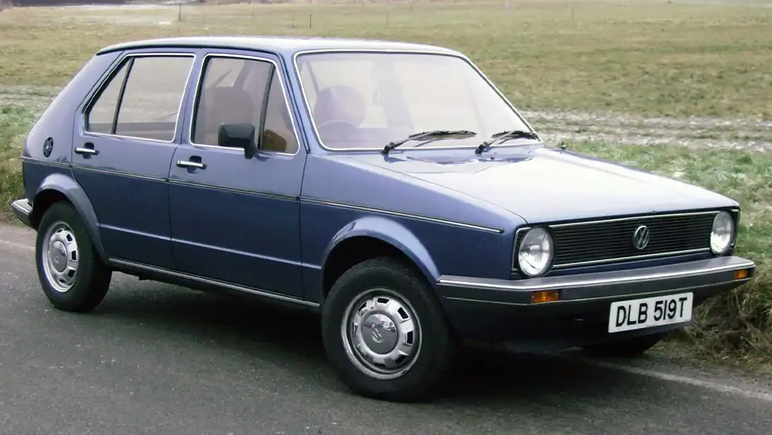 Все поколения VW Golf: от классики до современности